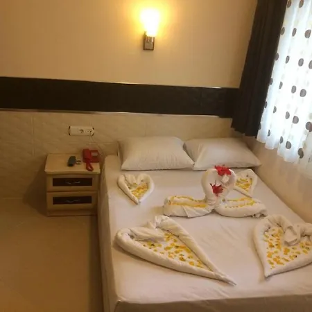 Destino Otel 2*
